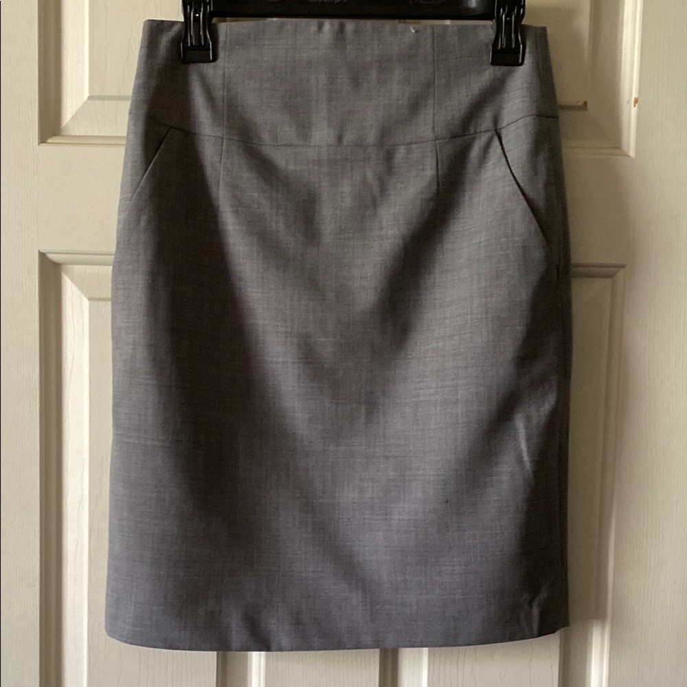 Banana Republic Women's Gray Pencil Skirt